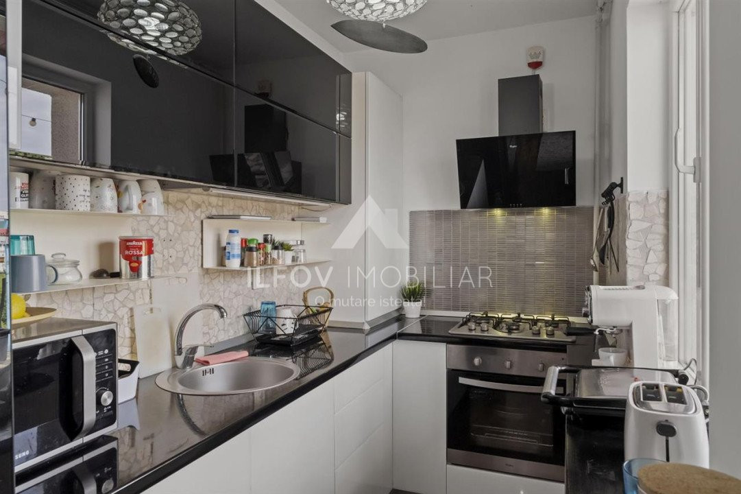 Apartament 3 camere Otopeni terasa superba loc parcare