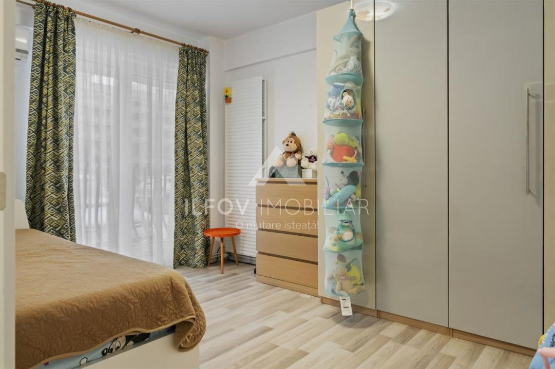 Apartament 2 camere cu curte si 2 parcari Otopeni