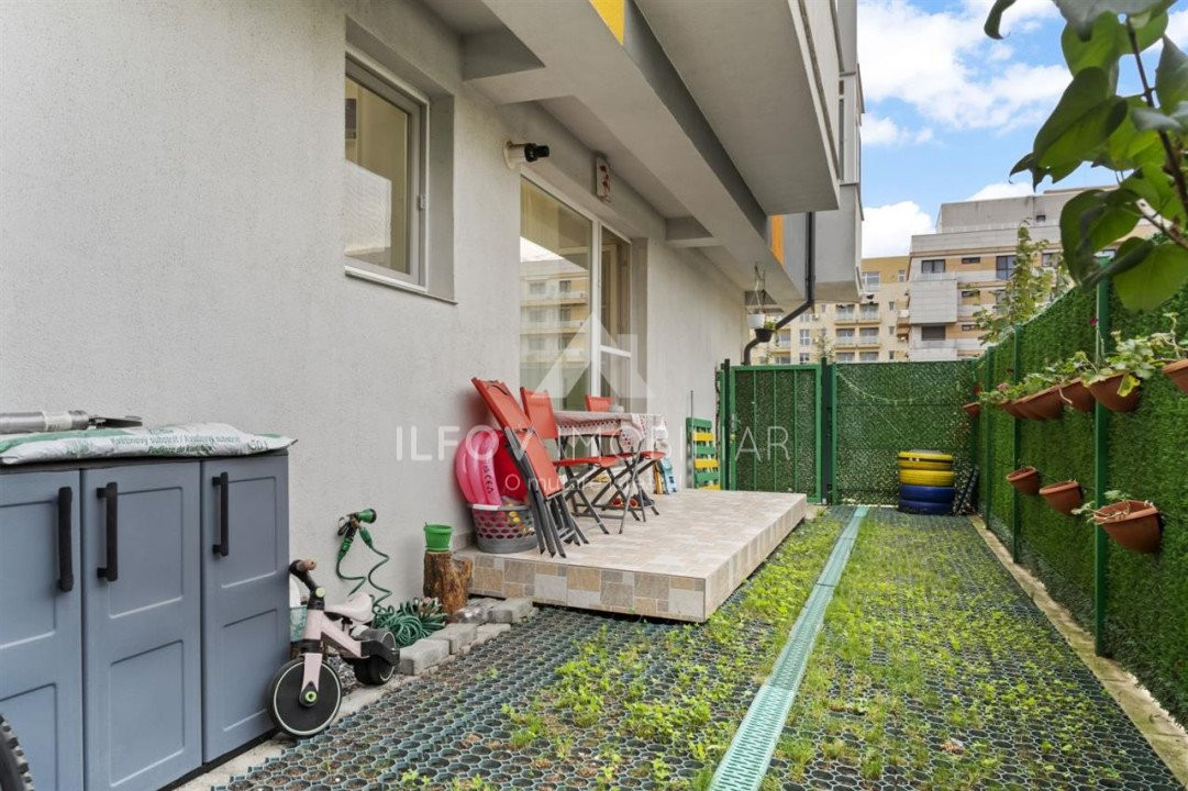 Apartament 2 camere cu curte si 2 parcari Otopeni