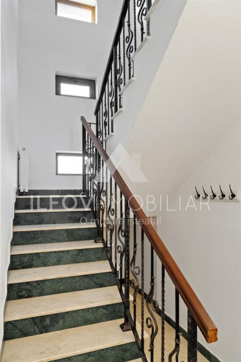 Rezervata - Vila Snagov 210mp lot 887mp pozitionata excelent langa padure